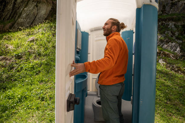 Portable Toilet Options We Offer in Goldenrod, FL